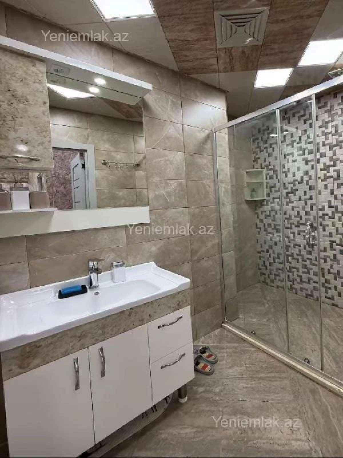 Satılır 3 otaqlı yeni tikili 110 m²