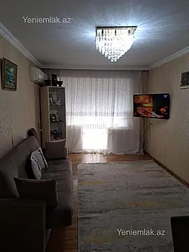 Satılır 2 otaqlı köhnə tikili 45 m²