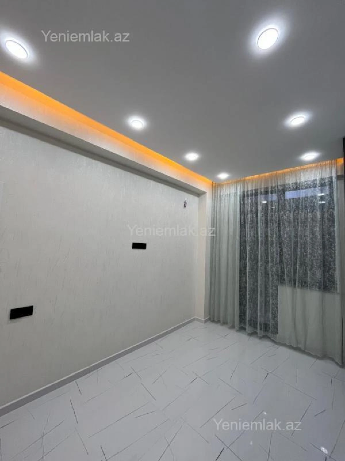 Satılır 3 otaqlı yeni tikili 93 m²