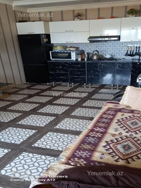 Satılır 3 otaqlı həyət evi 110 m²