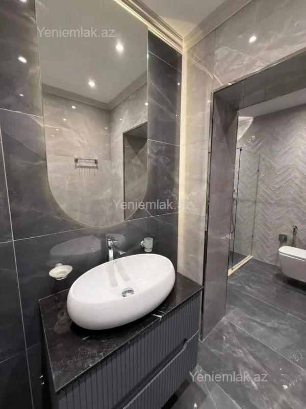 Satılır 2 otaqlı yeni tikili 68 m²