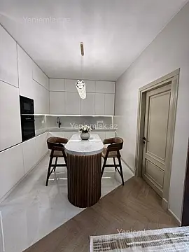 Satılır 2 otaqlı yeni tikili 68 m²