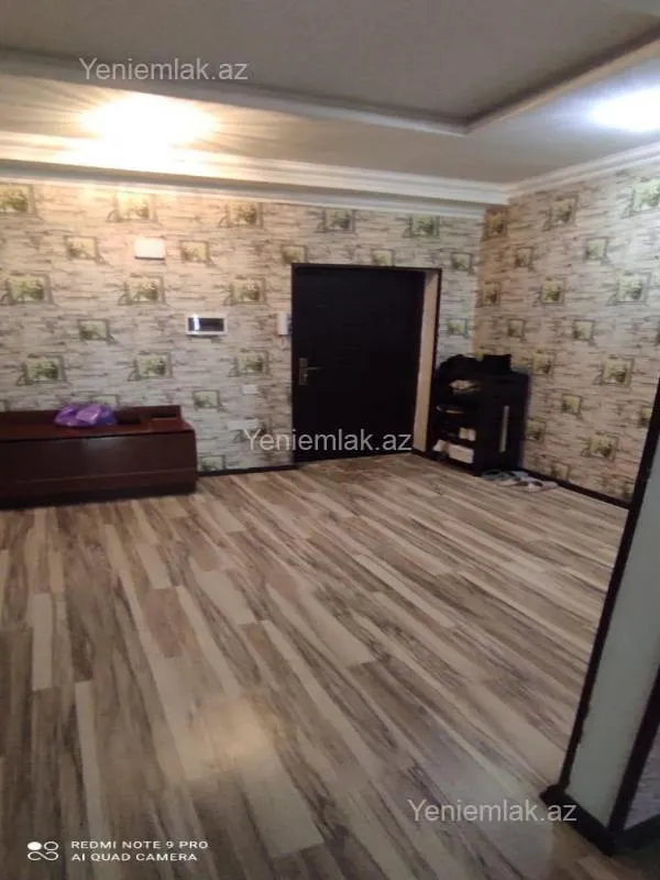 Satılır 3 otaqlı yeni tikili 110 m²