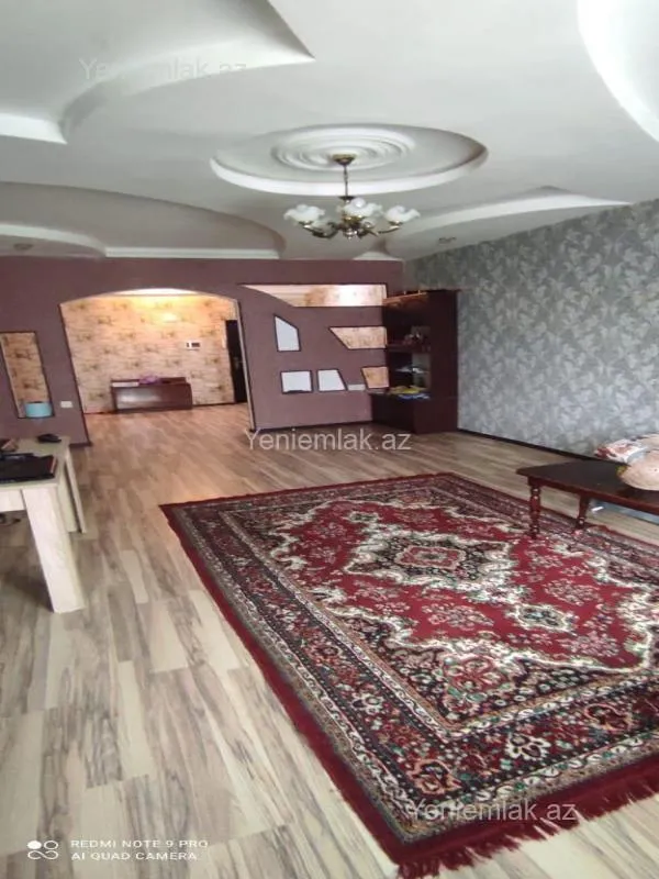 Satılır 3 otaqlı yeni tikili 110 m²