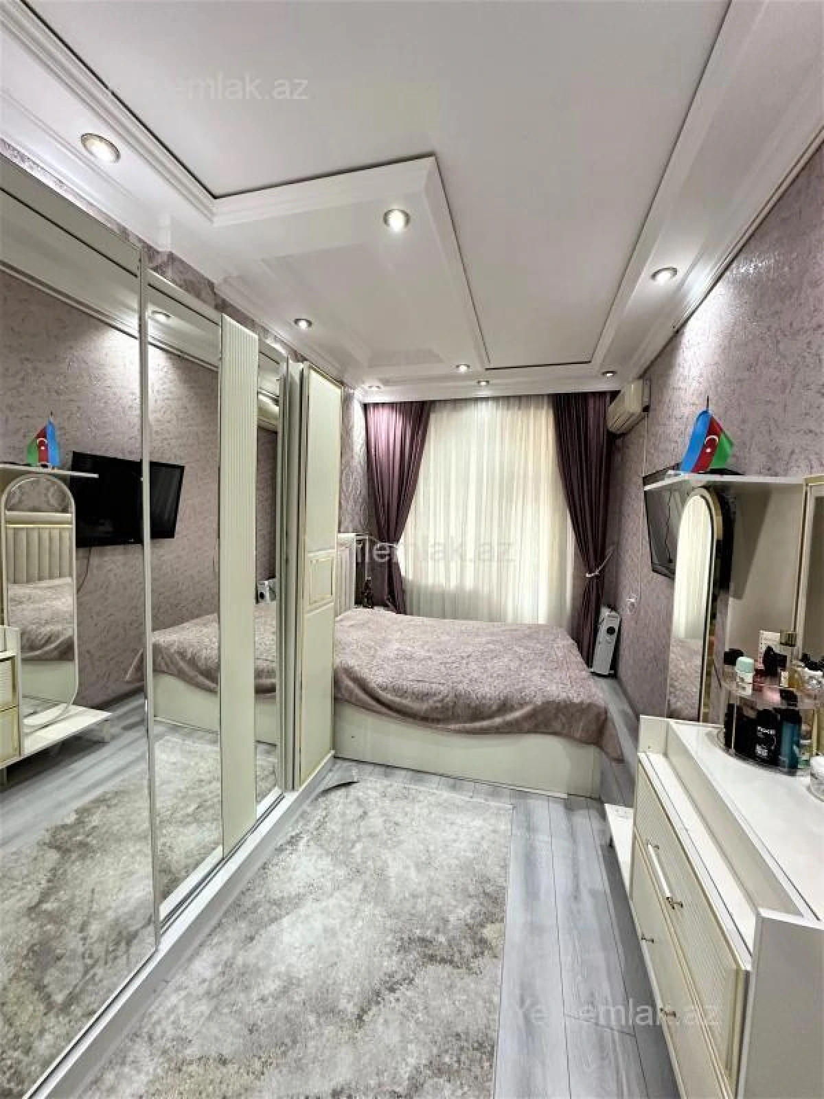 Satılır 2 otaqlı yeni tikili 55 m²