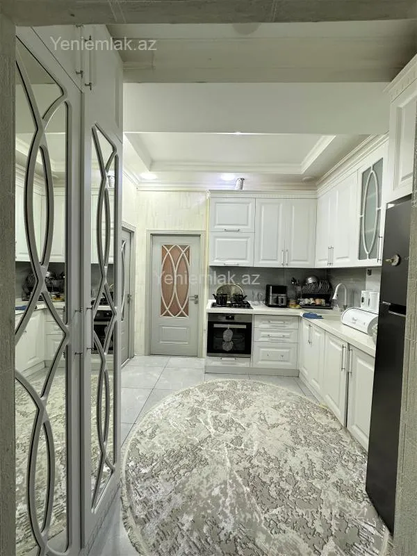 Satılır 2 otaqlı yeni tikili 55 m²