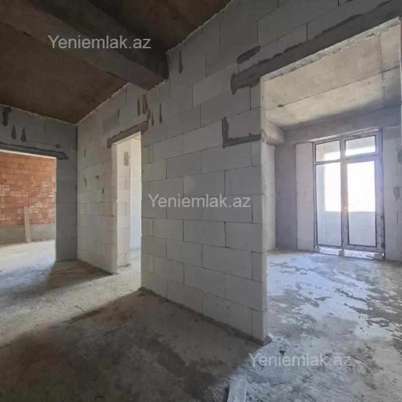 Satılır 4 otaqlı yeni tikili 127 m²