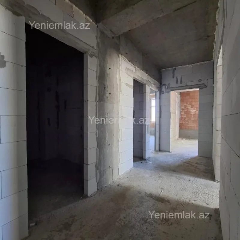 Satılır 4 otaqlı yeni tikili 127 m²