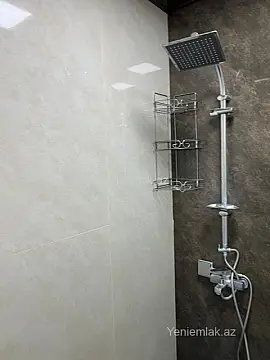 Satılır 3 otaqlı yeni tikili 95 m²