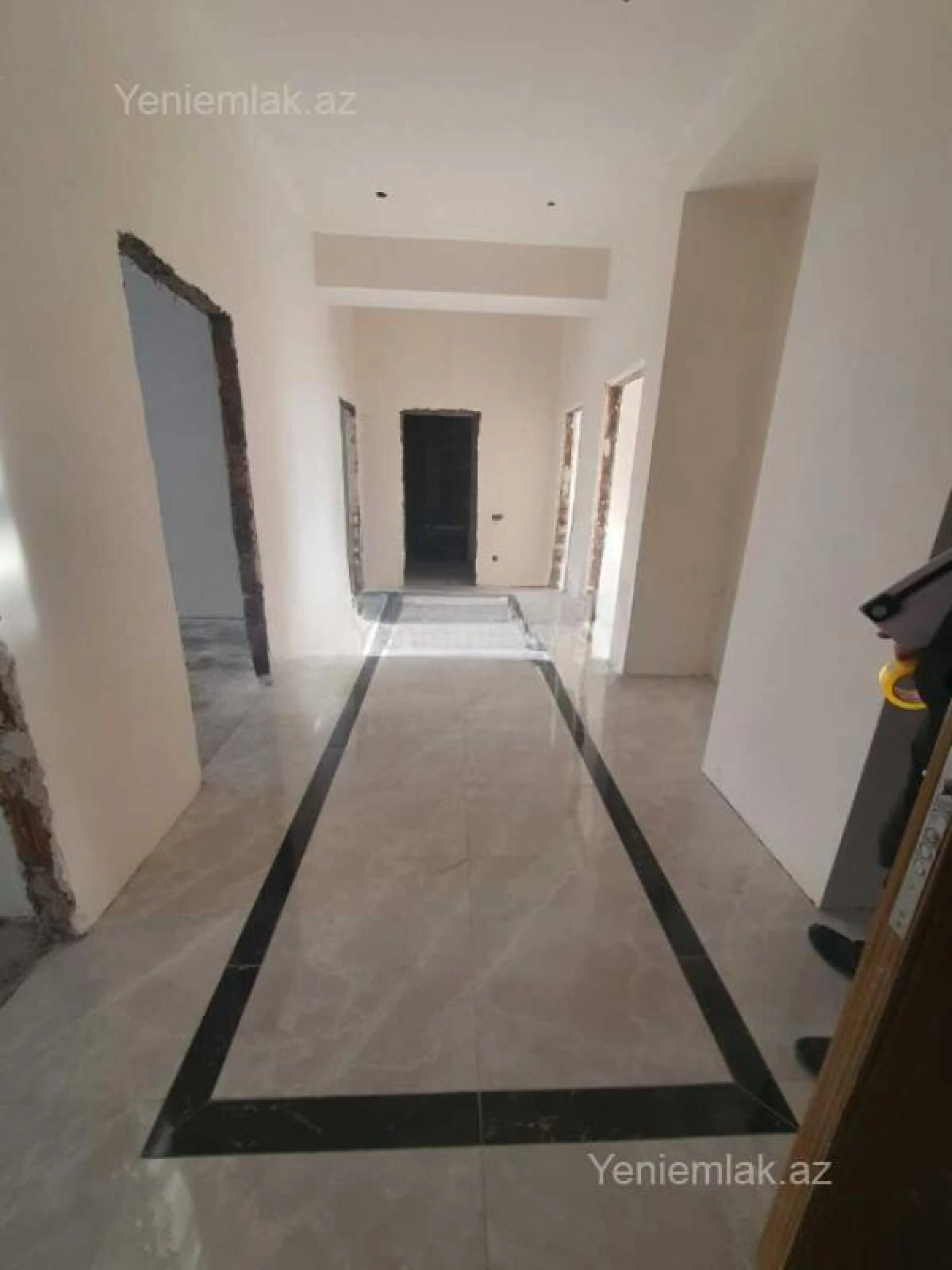 Satılır 4 otaqlı yeni tikili 137 m²