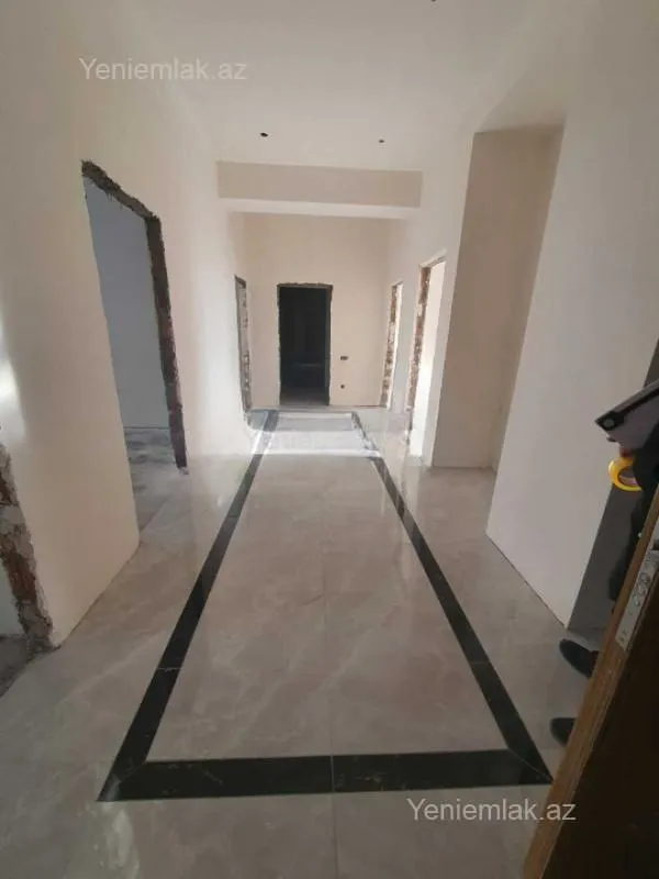 Satılır 4 otaqlı yeni tikili 137 m²