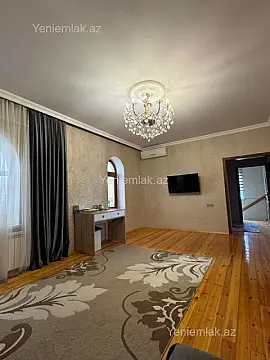Satılır 7 otaqlı həyət evi 175 m²