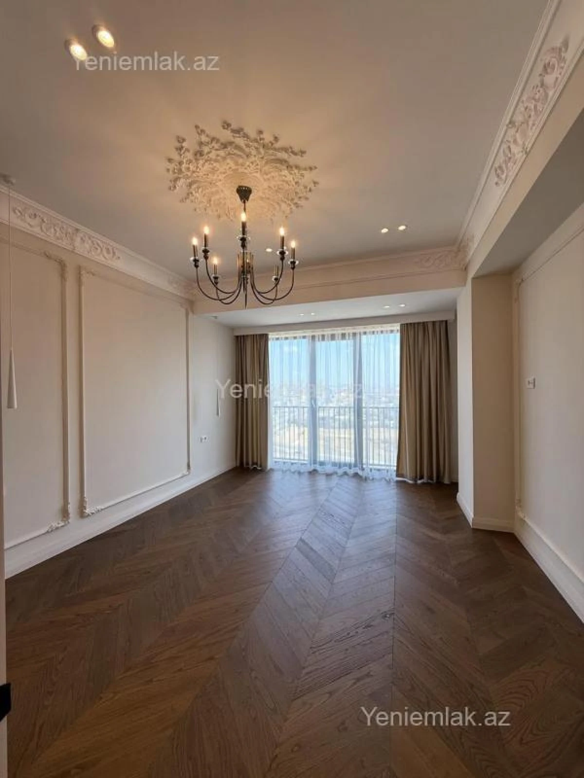 Satılır 3 otaqlı yeni tikili 127 m²