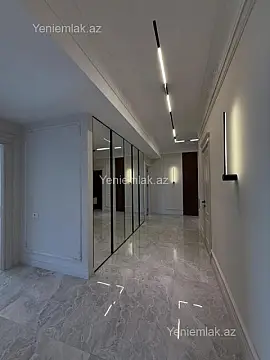 Satılır 3 otaqlı yeni tikili 127 m²
