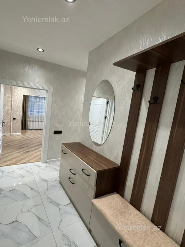 Satılır 2 otaqlı köhnə tikili 45 m²