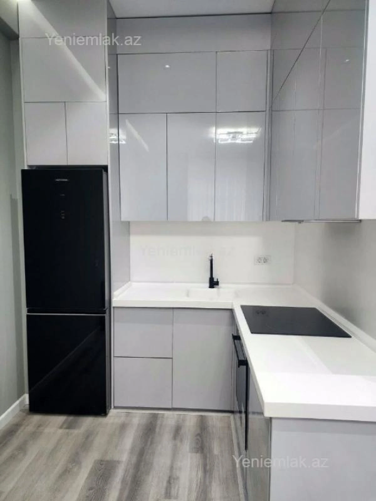 Satılır 2 otaqlı yeni tikili 55 m²