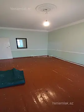 Satılır 5 otaqlı köhnə tikili 120 m²