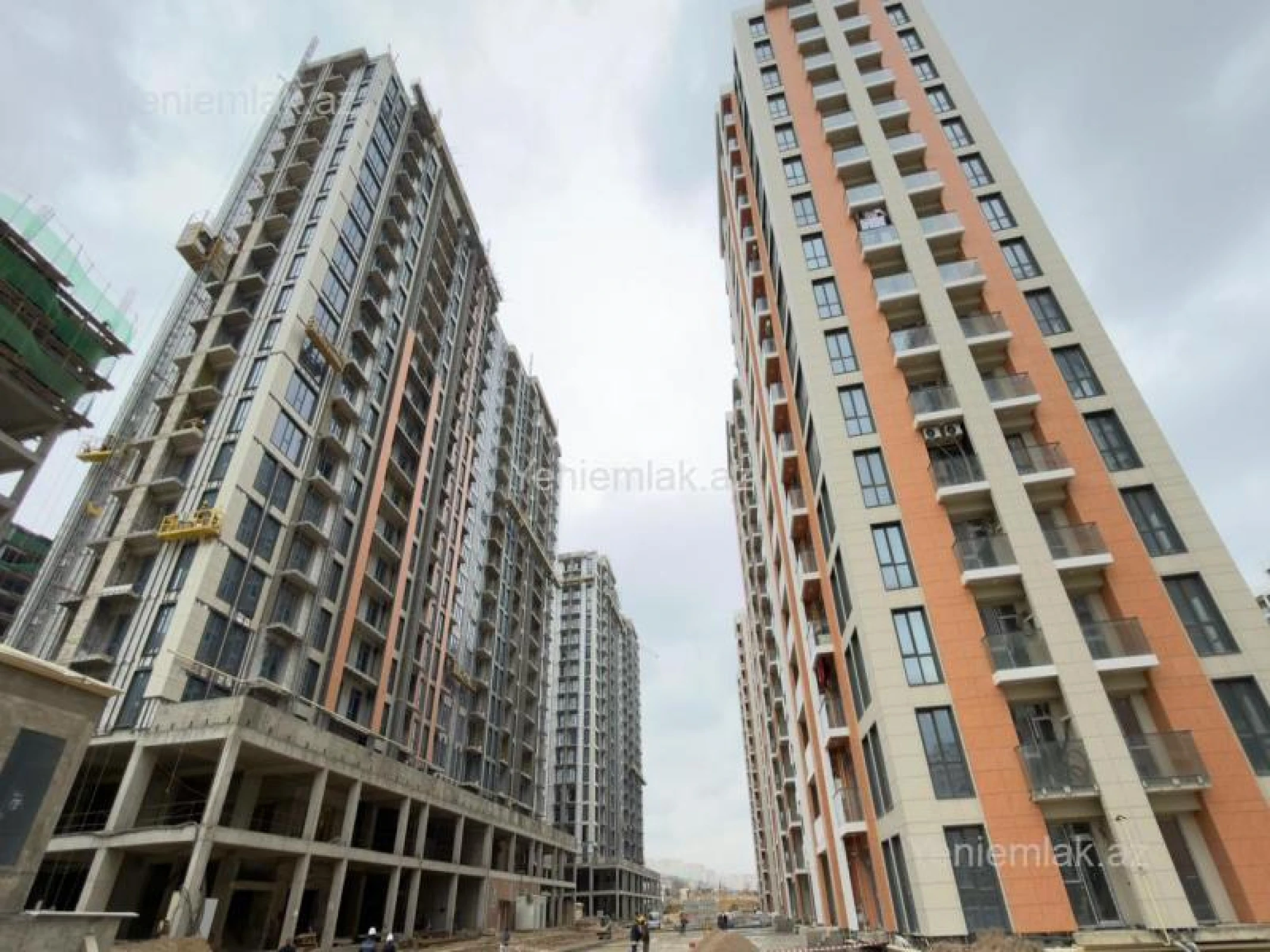 Satılır 3 otaqlı yeni tikili 66 m²