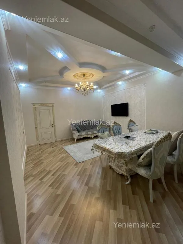 Satılır 3 otaqlı yeni tikili 145 m²