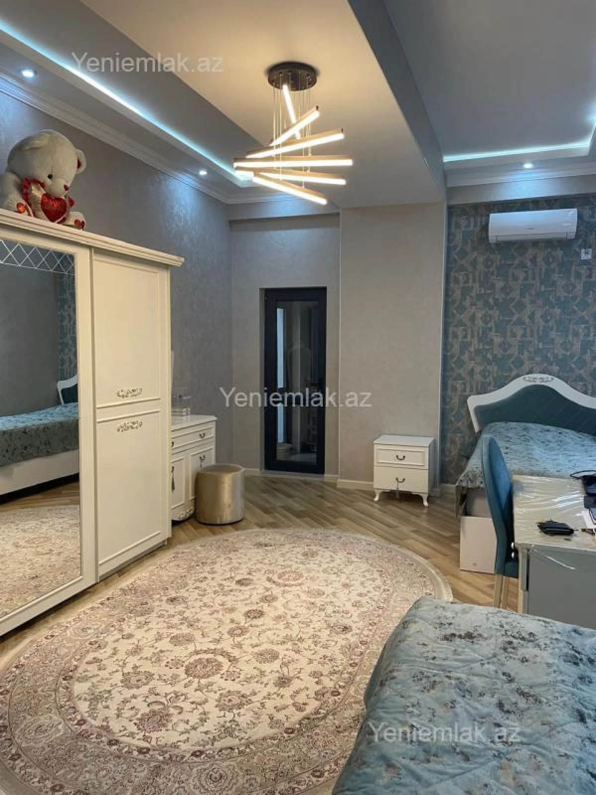 Satılır 3 otaqlı yeni tikili 145 m²