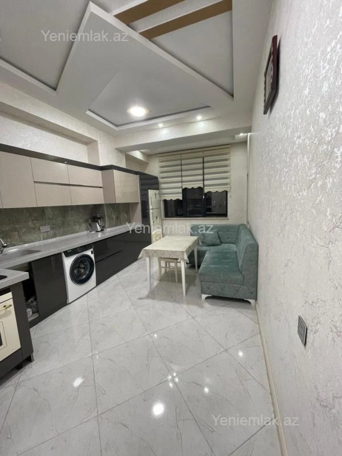 Satılır 3 otaqlı yeni tikili 145 m²