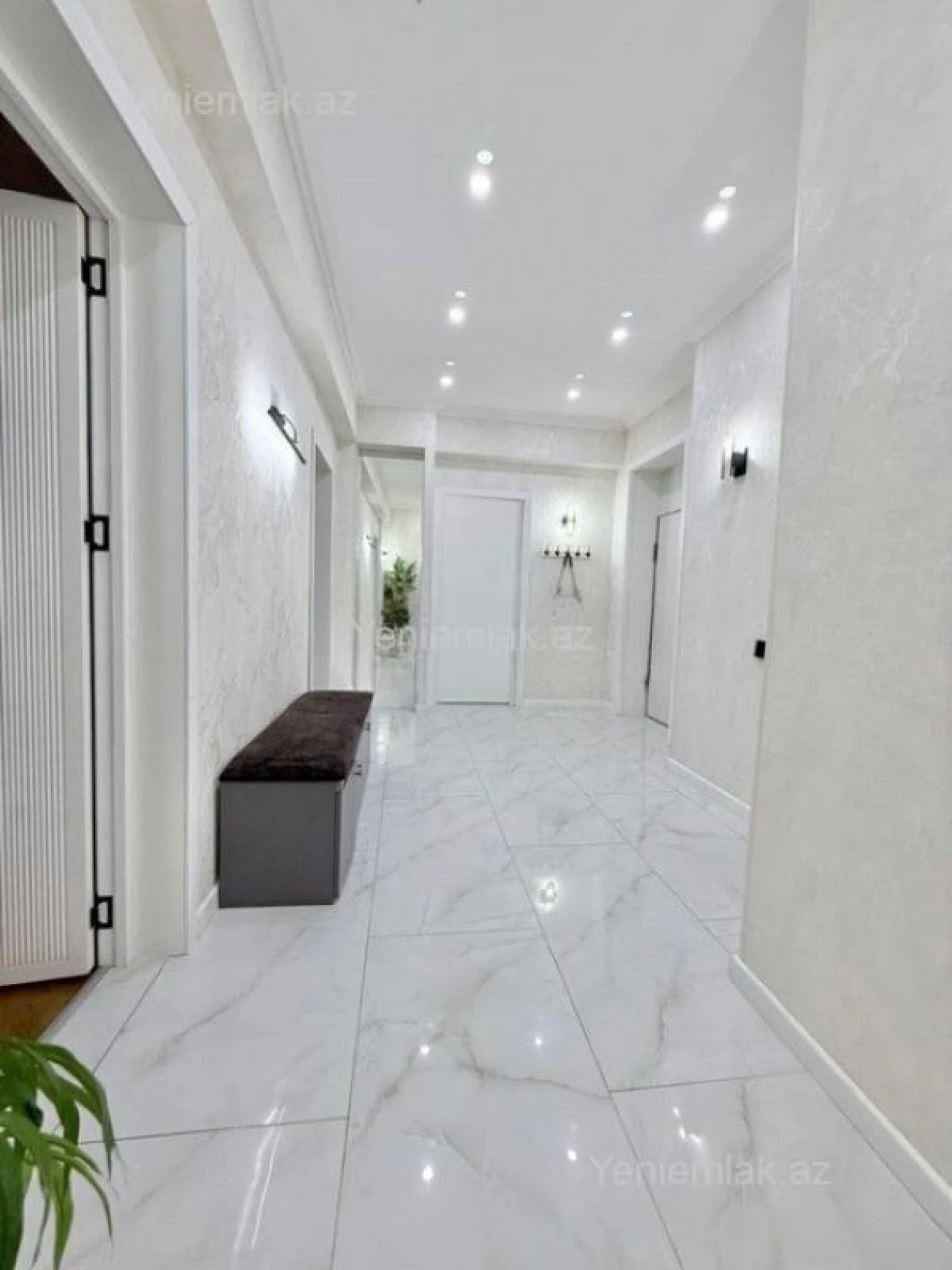 Satılır 3 otaqlı köhnə tikili 94 m²