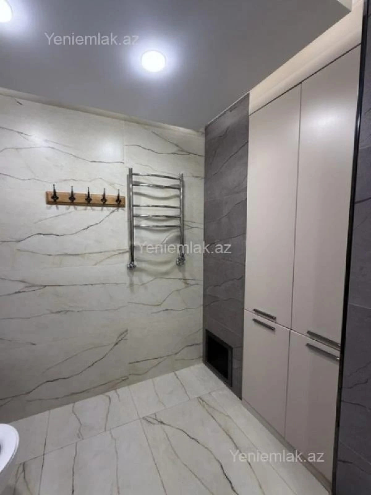 Satılır 3 otaqlı köhnə tikili 94 m²