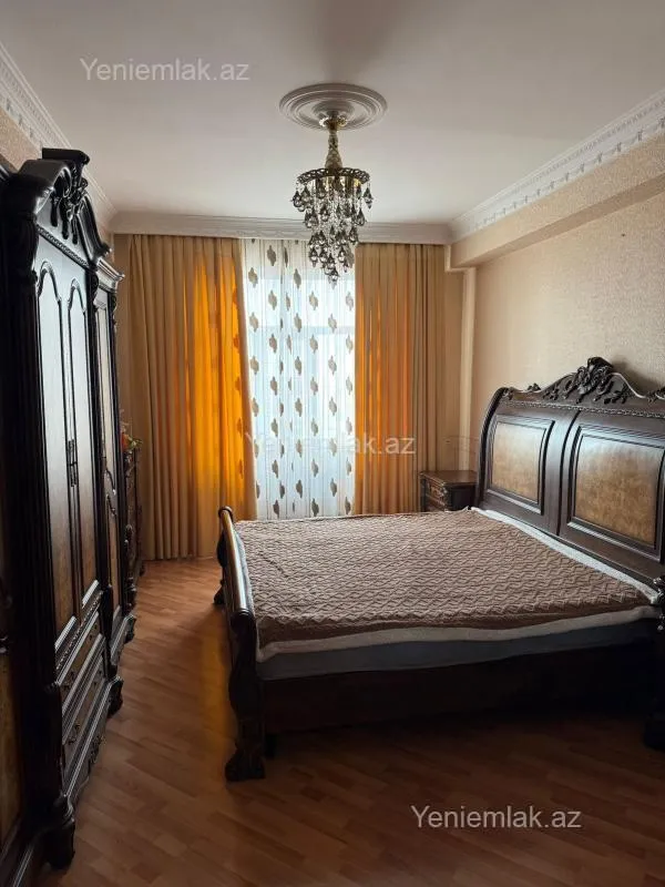 Satılır 3 otaqlı yeni tikili 129 m²