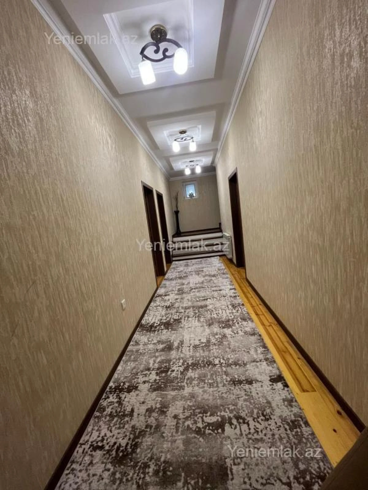 Satılır 4 otaqlı həyət evi 180 m²