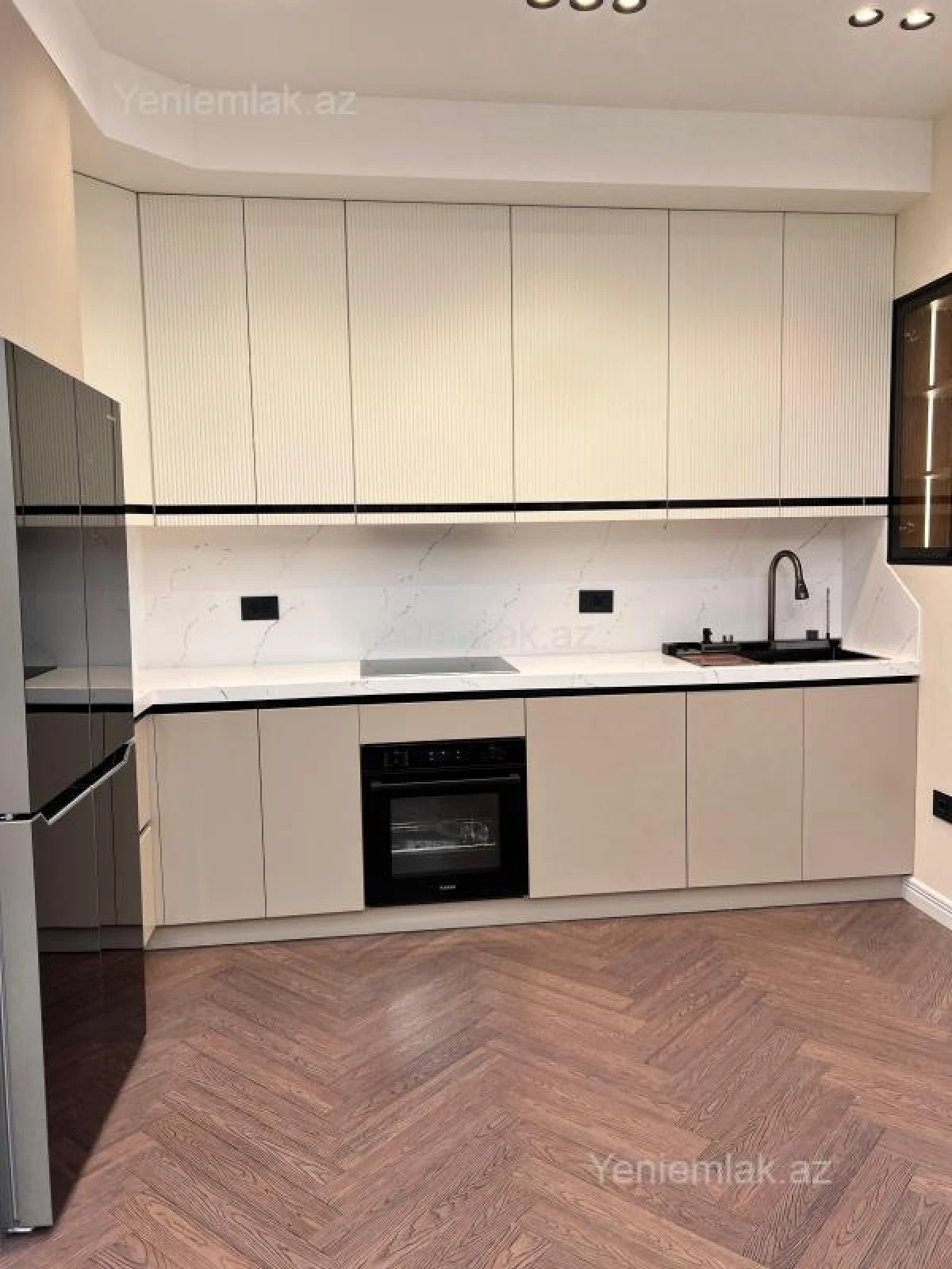 Satılır 3 otaqlı yeni tikili 96 m²