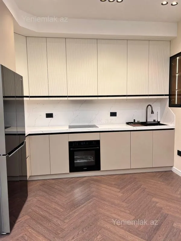 Satılır 3 otaqlı yeni tikili 96 m²