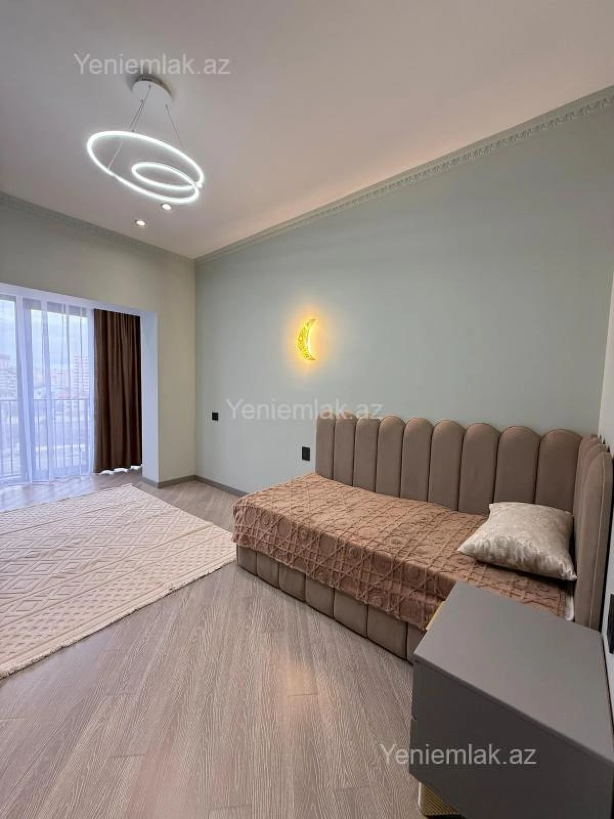 Satılır 3 otaqlı yeni tikili 90 m²