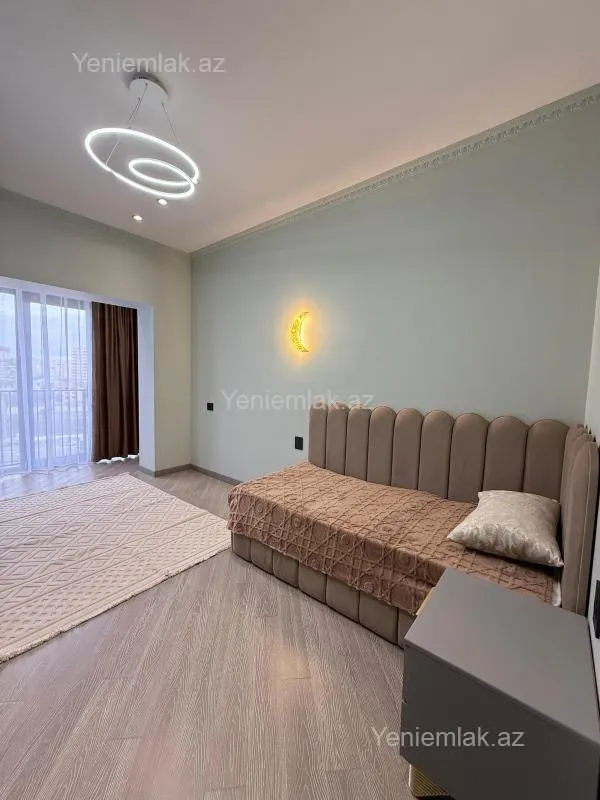 Satılır 3 otaqlı yeni tikili 90 m²