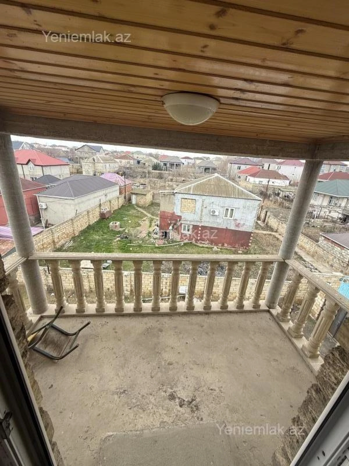 Satılır 6 otaqlı həyət evi 350 m²