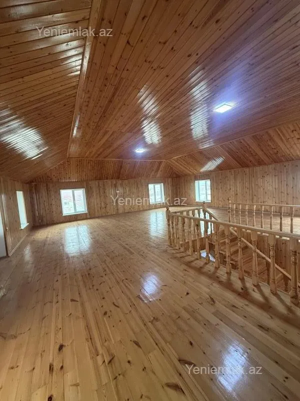 Satılır 6 otaqlı həyət evi 350 m²
