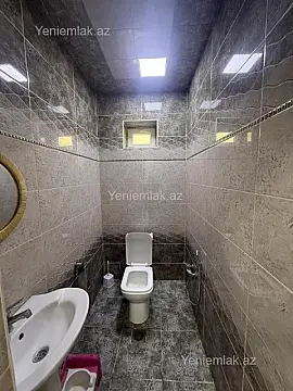 Satılır 6 otaqlı həyət evi 350 m²