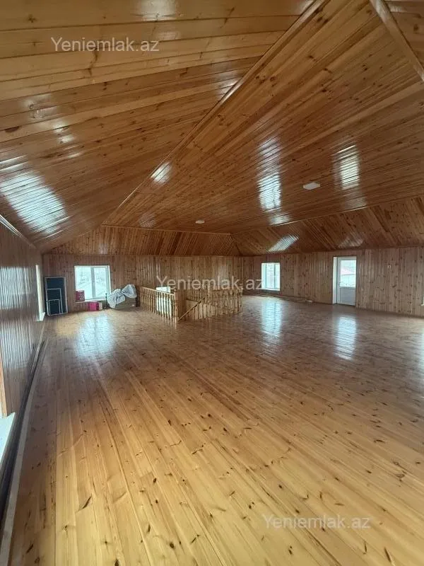 Satılır 6 otaqlı həyət evi 350 m²