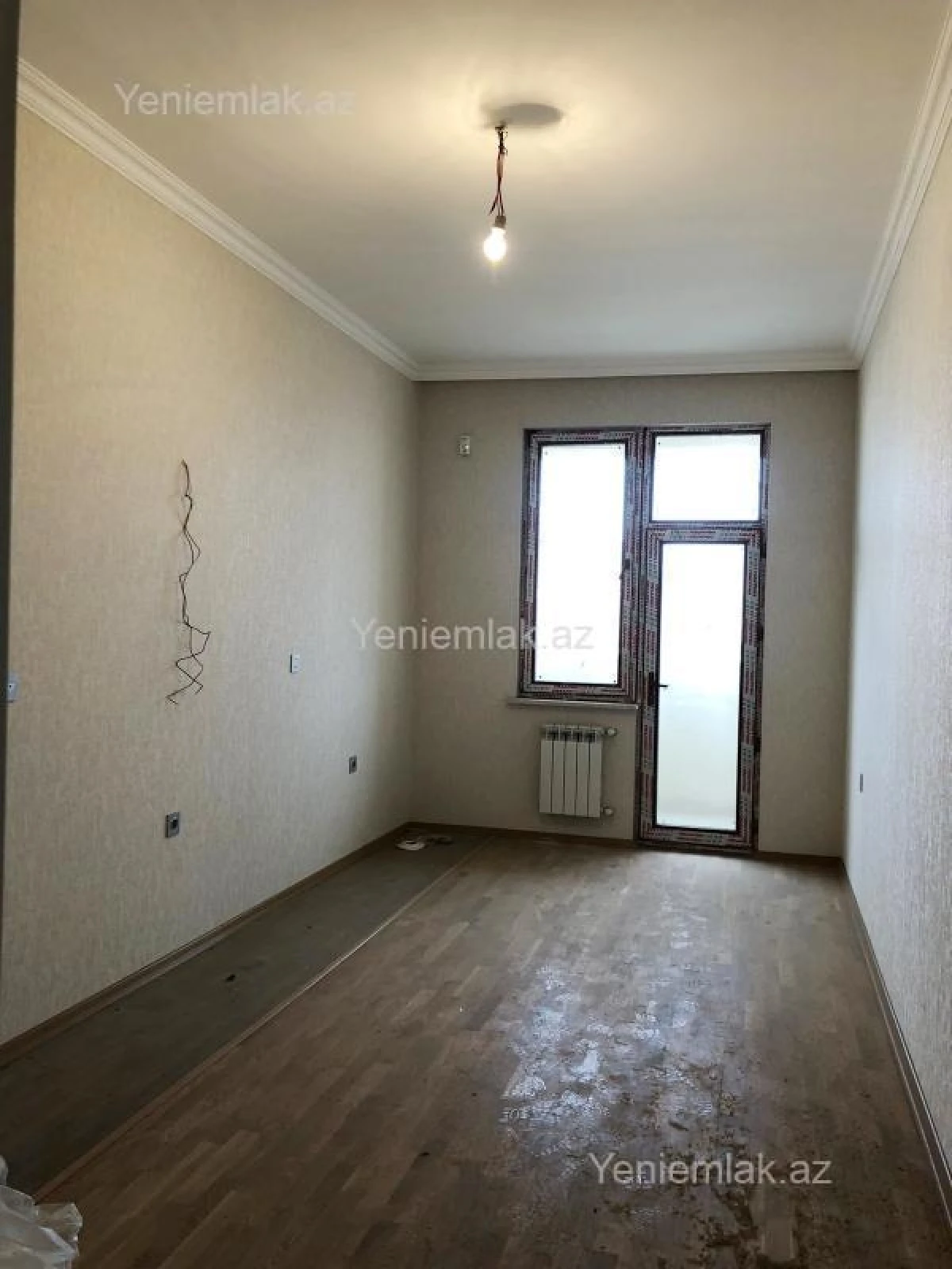 Satılır 3 otaqlı yeni tikili 105 m²