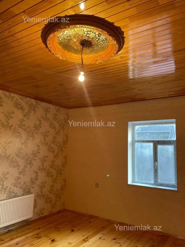 Satılır 6 otaqlı həyət evi 320 m²
