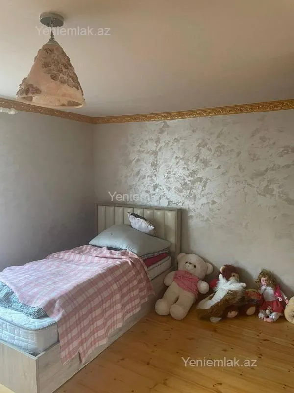 Satılır 6 otaqlı həyət evi 320 m²