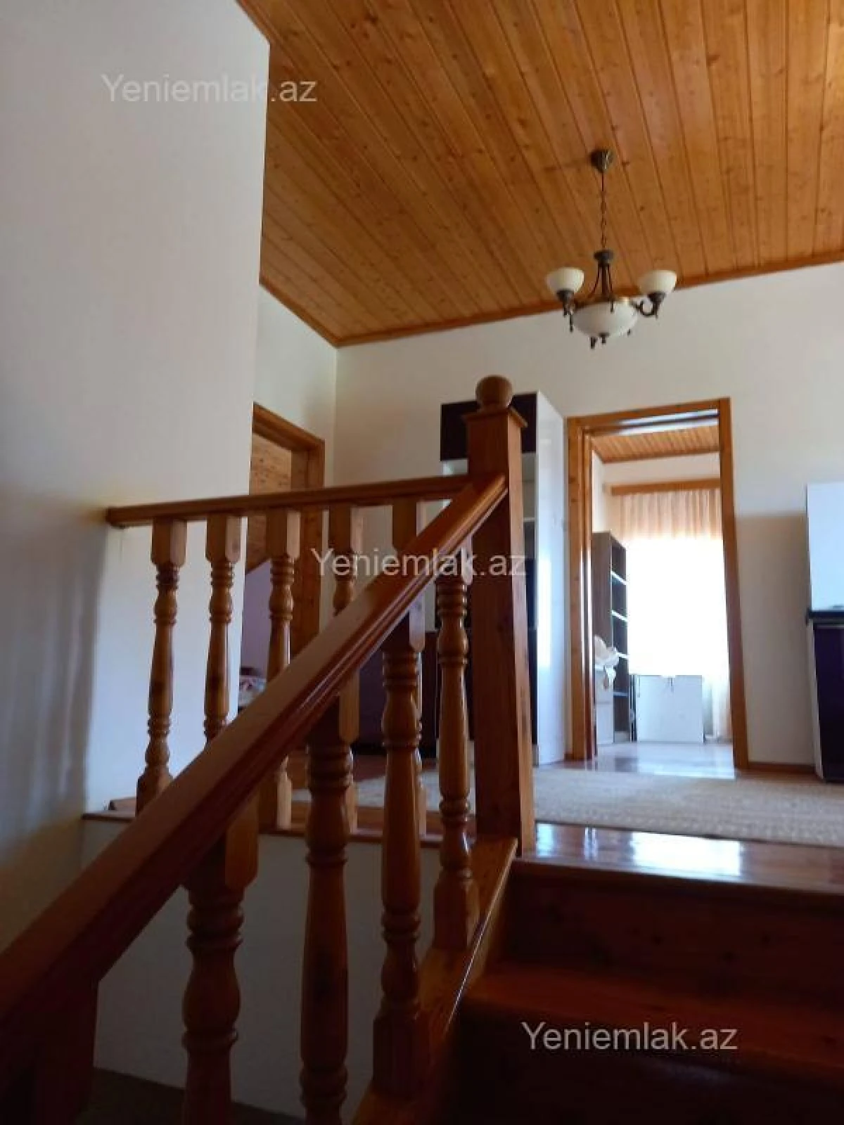 Satılır 6 otaqlı həyət evi 320 m²