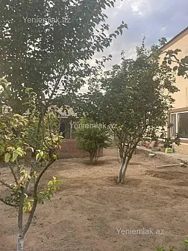 Satılır 6 otaqlı həyət evi 320 m²