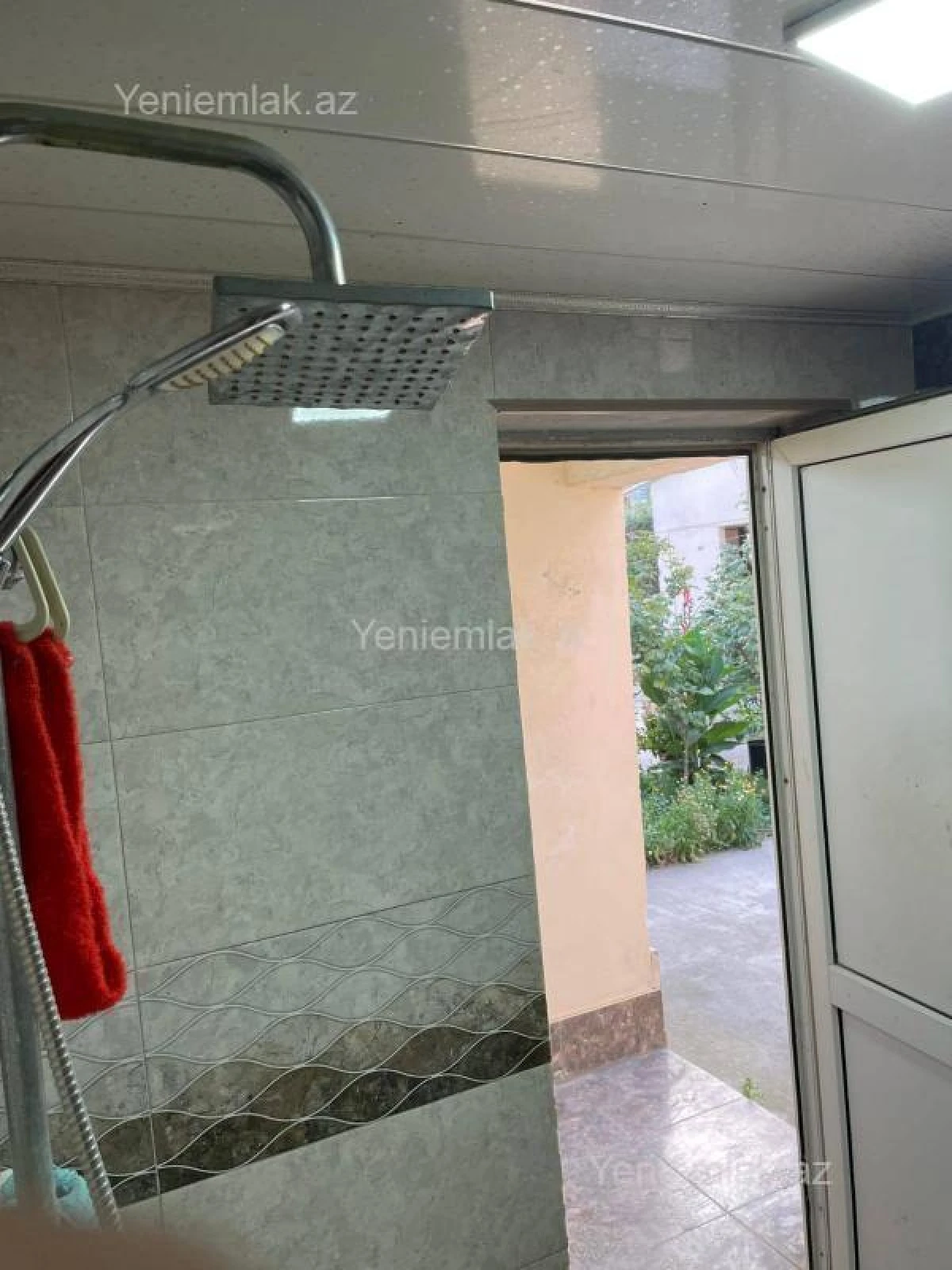 Satılır 6 otaqlı həyət evi 320 m²