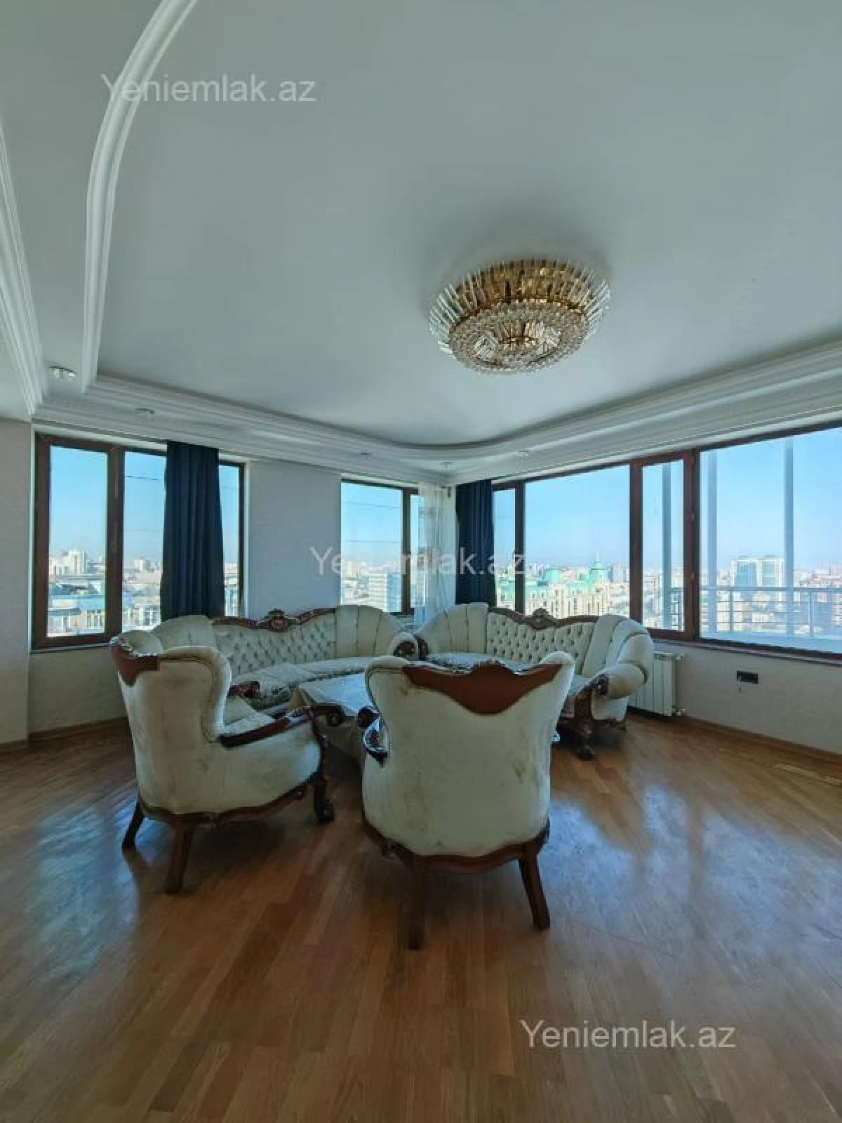 Satılır 3 otaqlı yeni tikili 280 m²