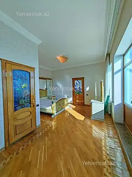 Satılır 3 otaqlı yeni tikili 280 m²