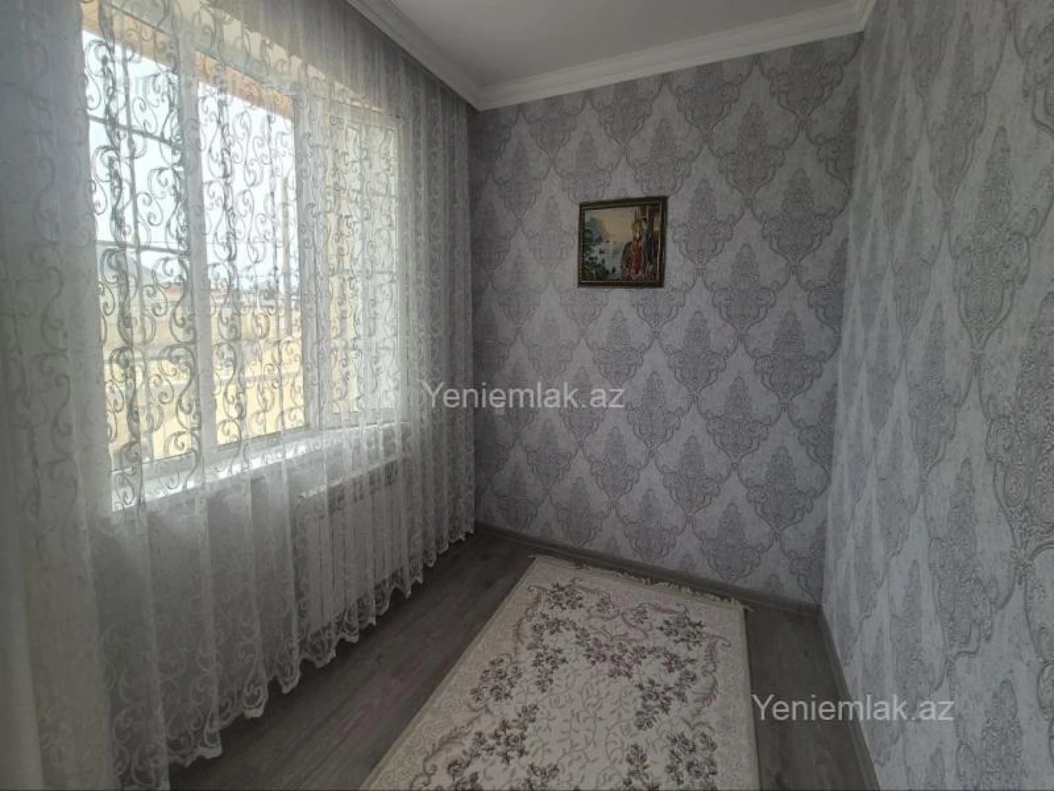 Satılır 4 otaqlı həyət evi 140 m²