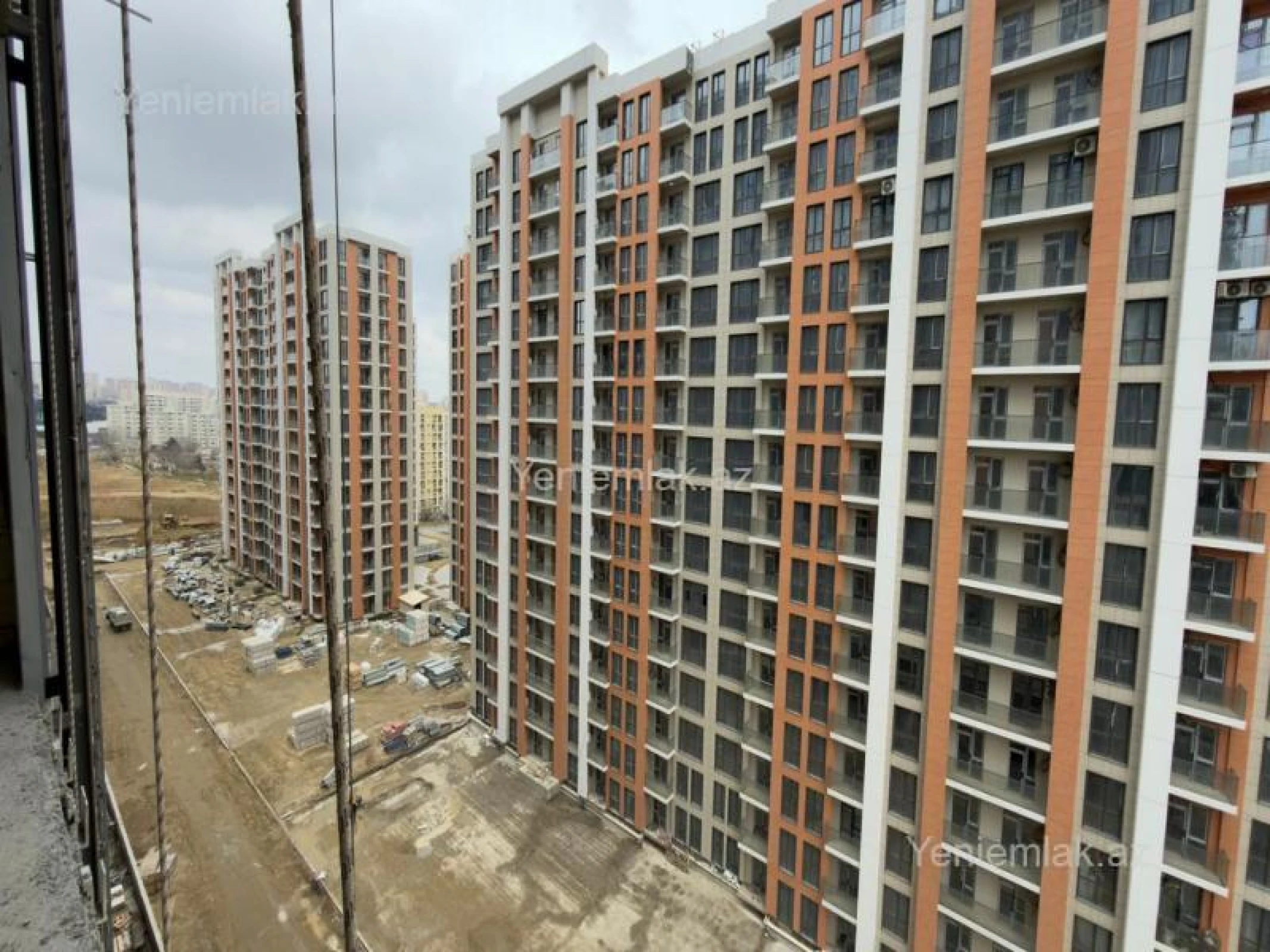 Satılır 2 otaqlı yeni tikili 66.45 m²