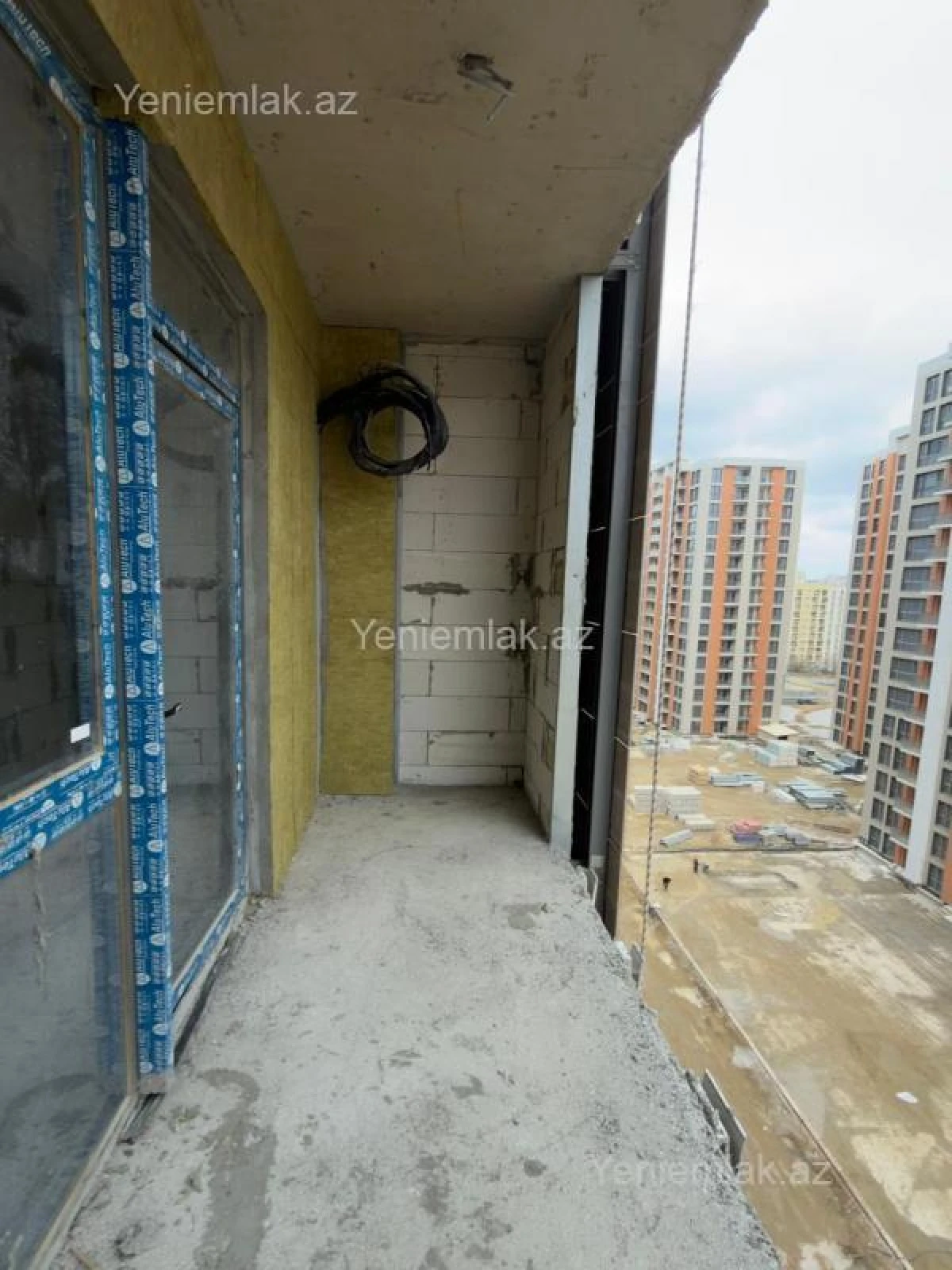 Satılır 2 otaqlı yeni tikili 66.45 m²