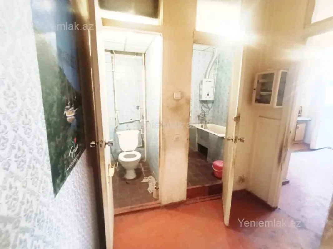 Satılır 3 otaqlı köhnə tikili 80 m²