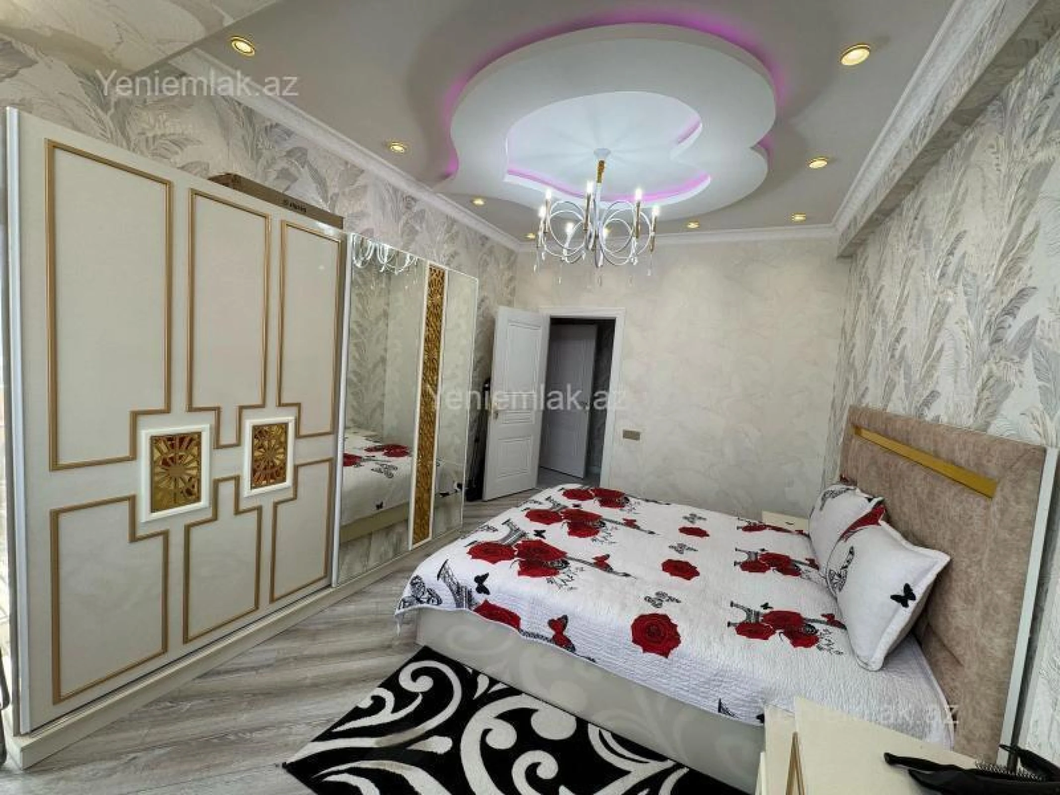 Satılır 3 otaqlı yeni tikili 100 m²